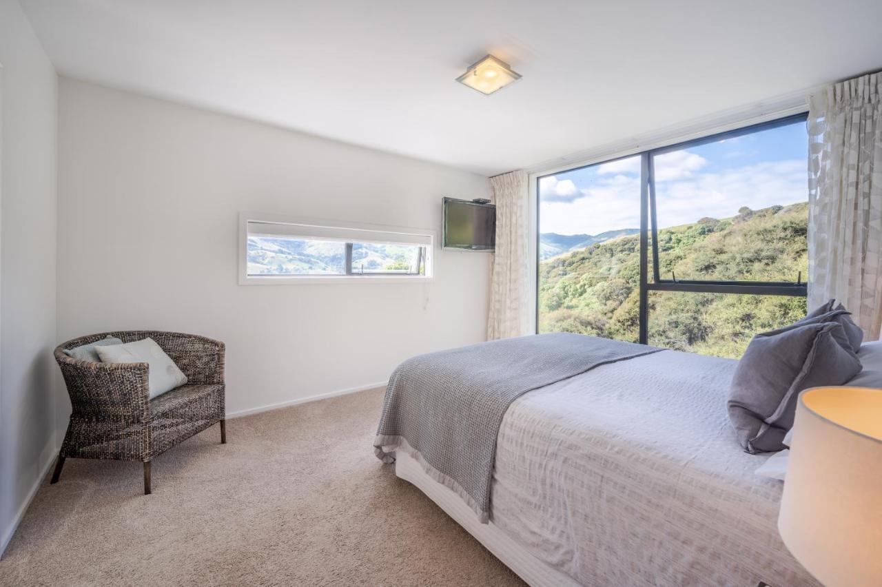 Million Dollar View - Takamatua Holiday Home Akaroa Esterno foto